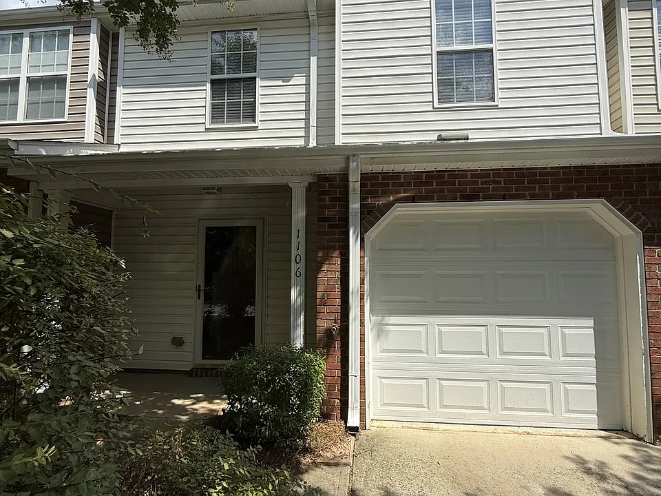 1106 Parsons Pl