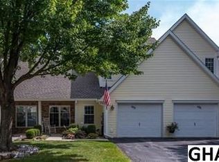 492 Brighton Pl, Mechanicsburg, PA 17055