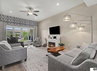 6630 Juliet Ct #2B, Lincoln, NE 68521