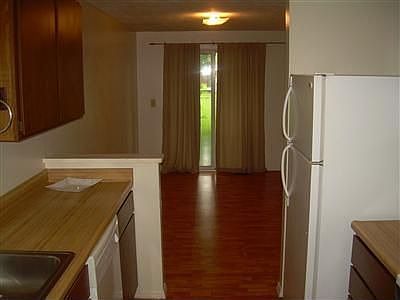4th image of 8304 Buffalo Gap Cir