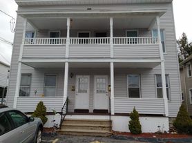 295-297 Roosevelt Dr, Derby, CT