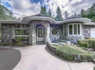 8566 Deer Creek Rd, Selma, OR 97538