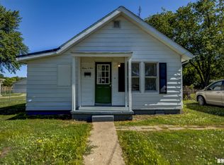 1209 W Park Ave, Taylorville, IL 62568