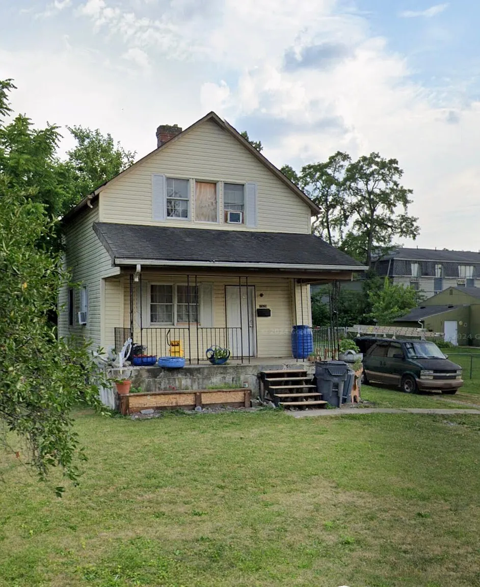 1929 Dunbar Dr photo 1