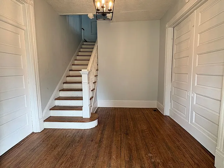 2461 Rivermont Ave #A — Photo 2