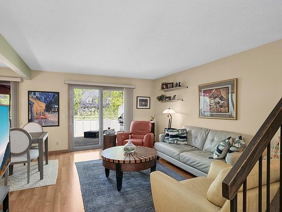 2nd image of 10203 Scarborough Rd