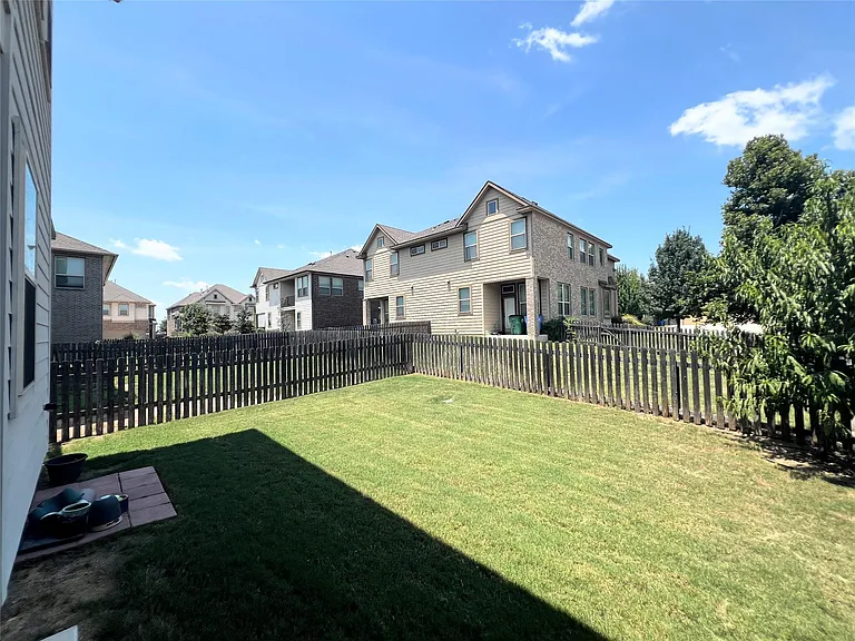2101 Dillon Pond Ln #B — Photo 34