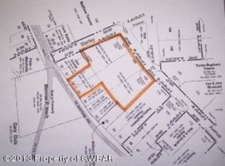 597 Lily Lake Rd, Wapwallopen, PA 18660