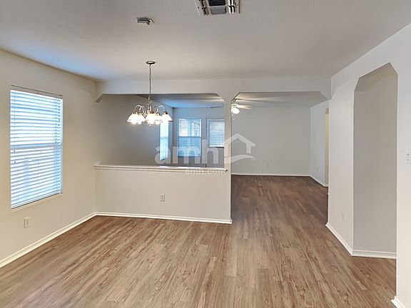 5th image of 24726 Magnolia Fls