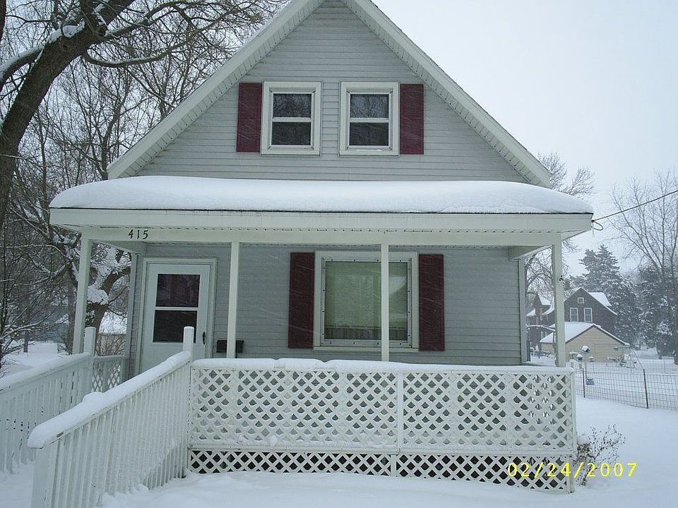 Cute Bungalow!