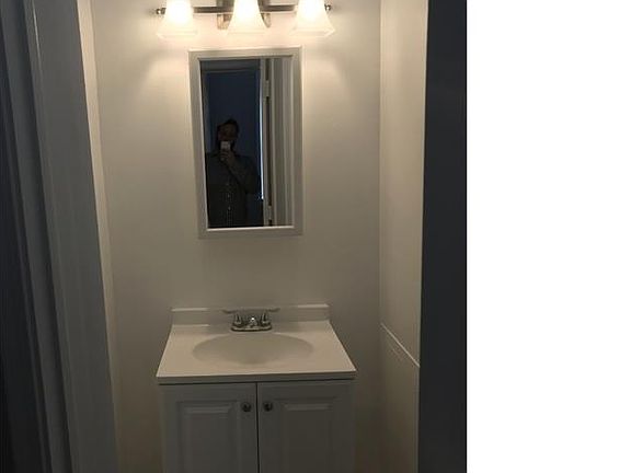 2nd image of 353 S Homan Ave #1