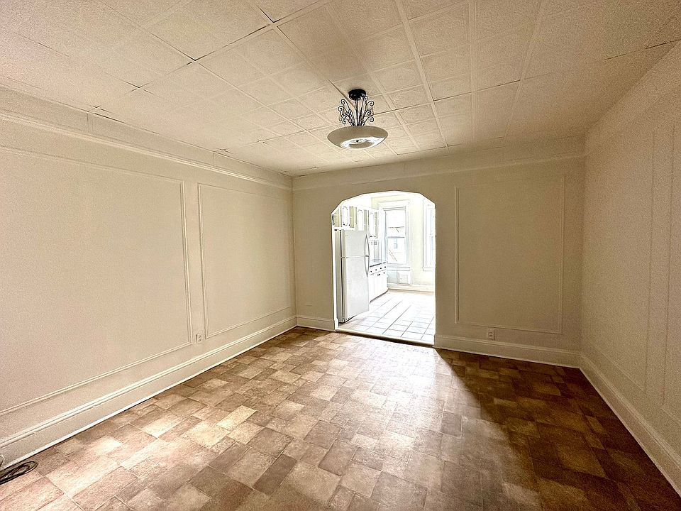 1st image of 34-42 42nd St #2L
