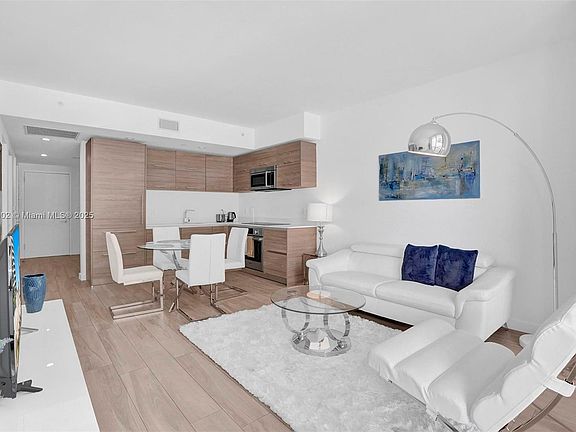 3rd image of 1300 S Miami Ave #1208