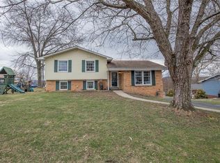 82 Observatory St, Manor, PA 15665