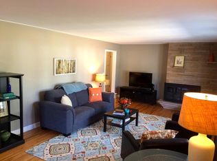 4705 70th St W, Edina, MN 55435