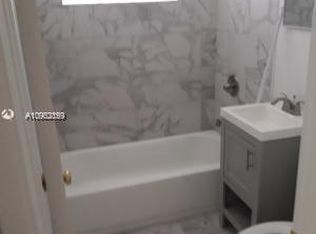 1291 NE 161st St #1291, Miami, FL 33162