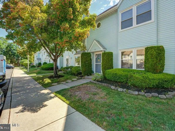 12 Liberty Pl, Jackson, NJ 08527
