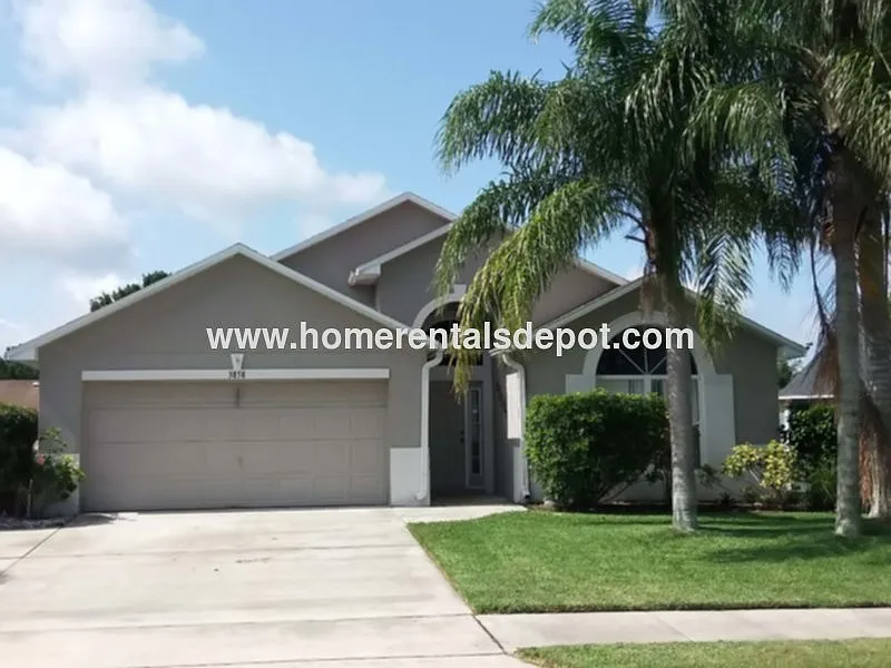 3 bed, 2.0 bath, 1642 sqft, $2,100 — Photo 1