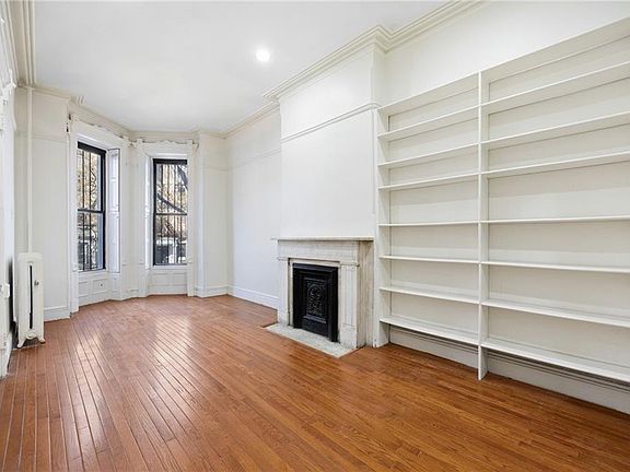 3rd image of 413A 6th Ave