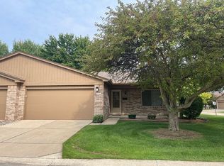 41550 Clinton Grove Dr, Clinton Township, MI 48038