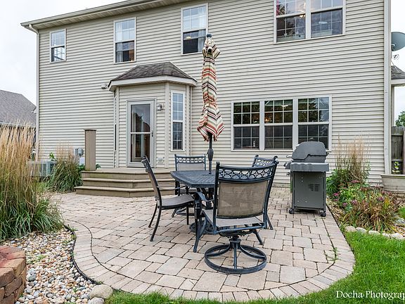 4th image of 313 Ashwood Dr