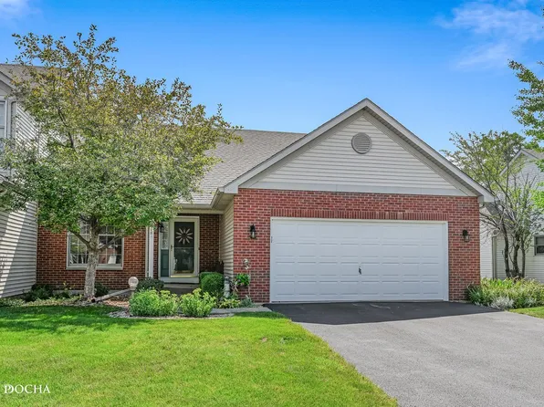 2718 Lake Shore Dr, Joliet, IL 60431