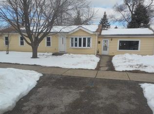 4920 W 84th Pl, Burbank, IL 60459