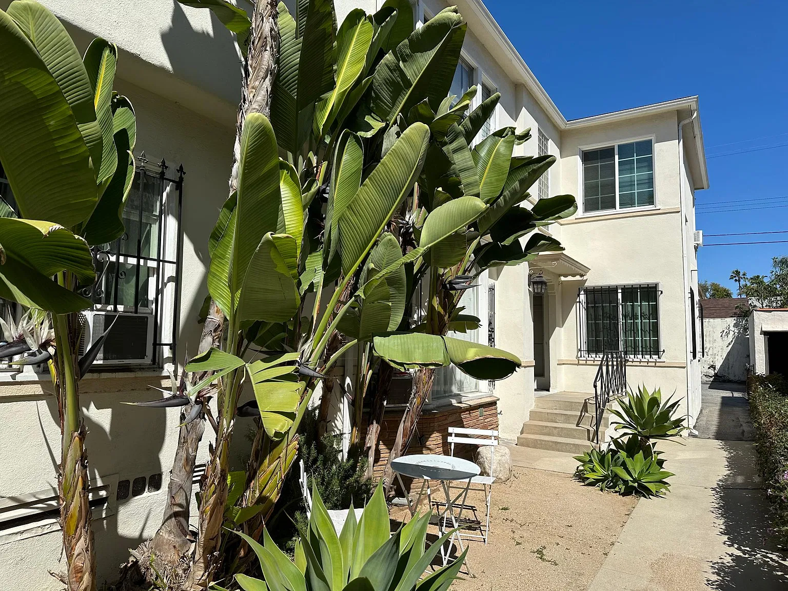 1 bed, 650 sqft, $1,995 — Photo 3