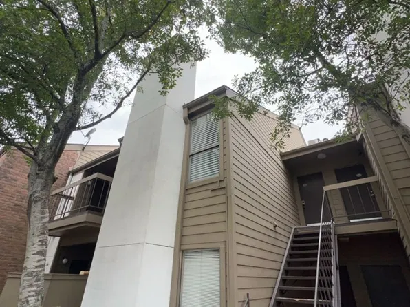 10053 Westpark Dr APT 332, Houston, TX 77042