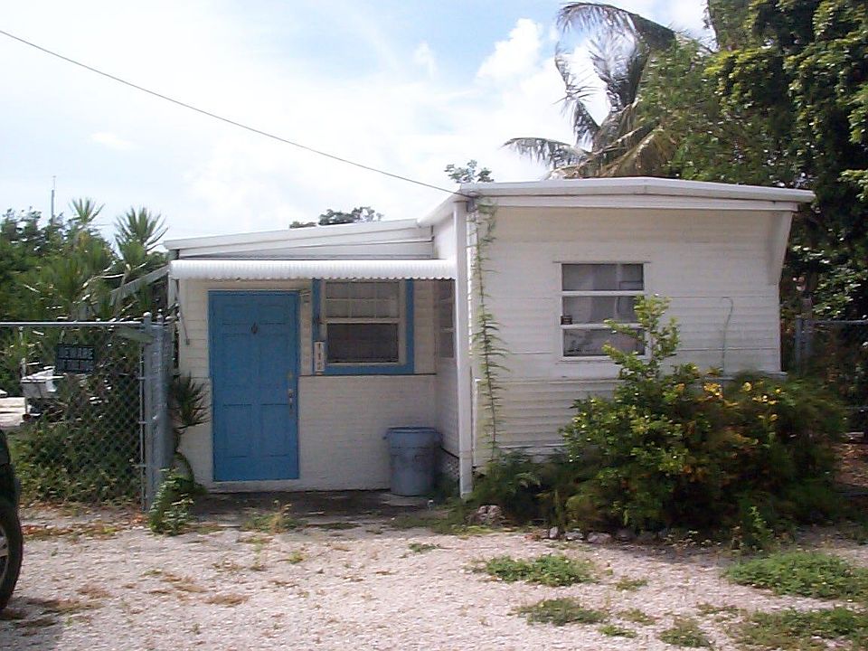 1st image of 112 Orchid St