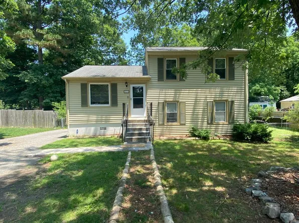 9219 Rainwood Rd, North Chesterfield, VA 23237