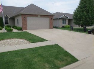 222 S McGinty St, Diamond, IL 60416
