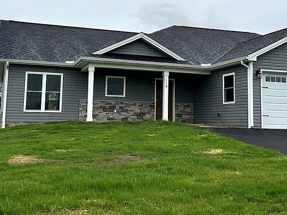 2nd image of 119 Red Tail Cir
