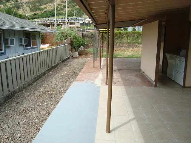 2230 Wilson St — Photo 3