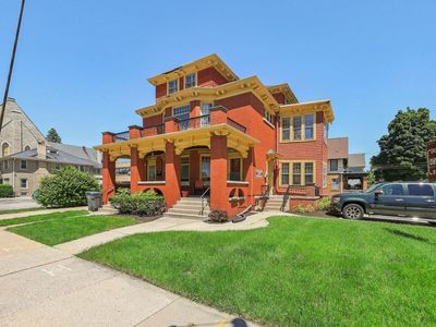 601 North Grand AVENUE, Waukesha, WI, 53186
