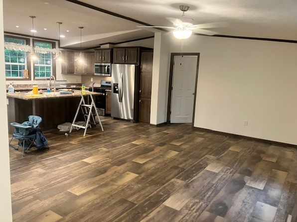 (undisclosed Address)