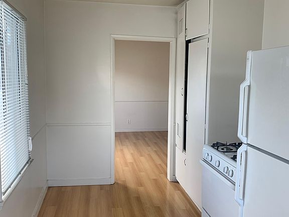 3rd image of 5757 La Mirada Ave #18