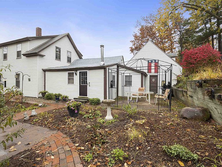 homes for rent derry nh
