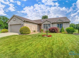 3550 Fieldbrooke Ln, Oregon, OH 43616