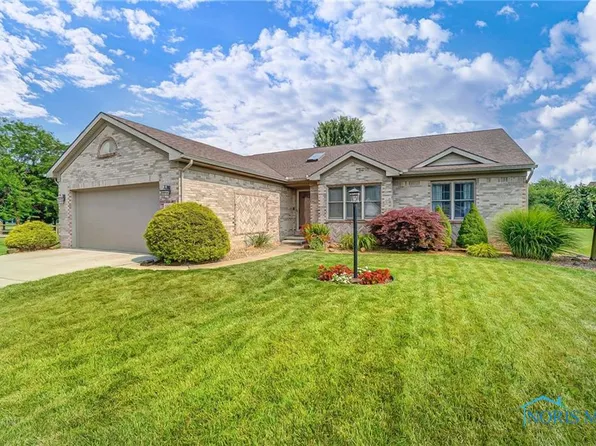 3550 Fieldbrooke Ln, Oregon, OH 43616