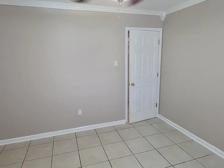 1308 Green Ave — Photo 14