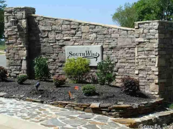 17 Southwind Dr, Searcy, AR 72143