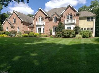 9 Larikat Ln, Sparta, NJ 07871