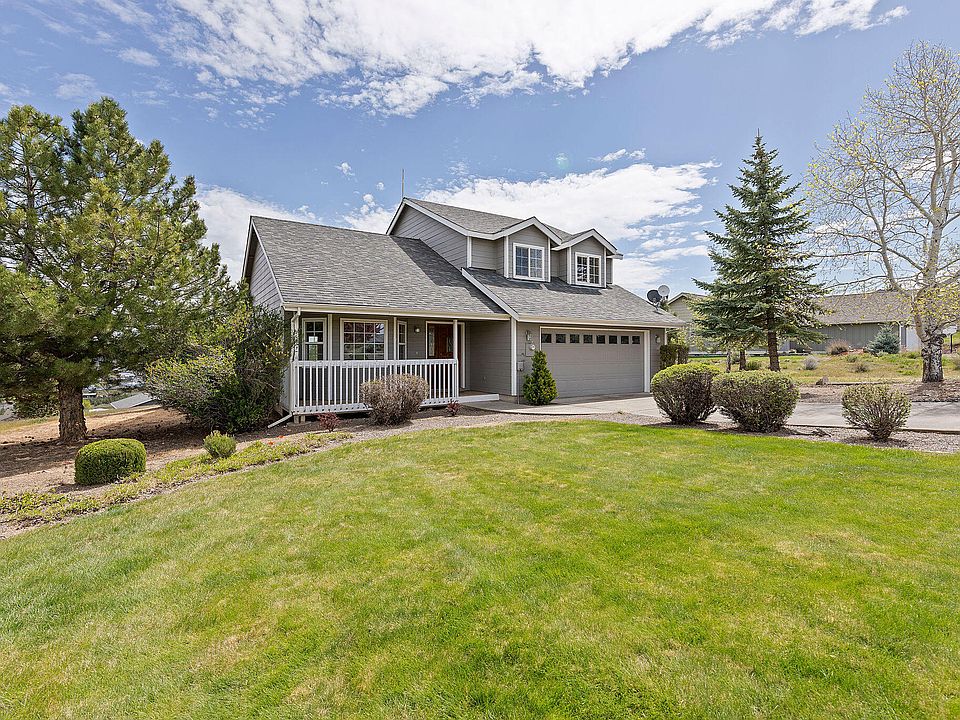 1st image of 1917 NE Squire Dr