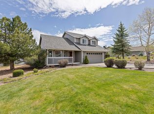 1917 NE Squire Dr, Madras, OR 97741