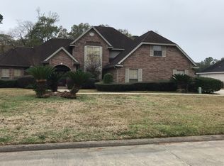 6875 Broadleaf Dr, Beaumont, TX 77708