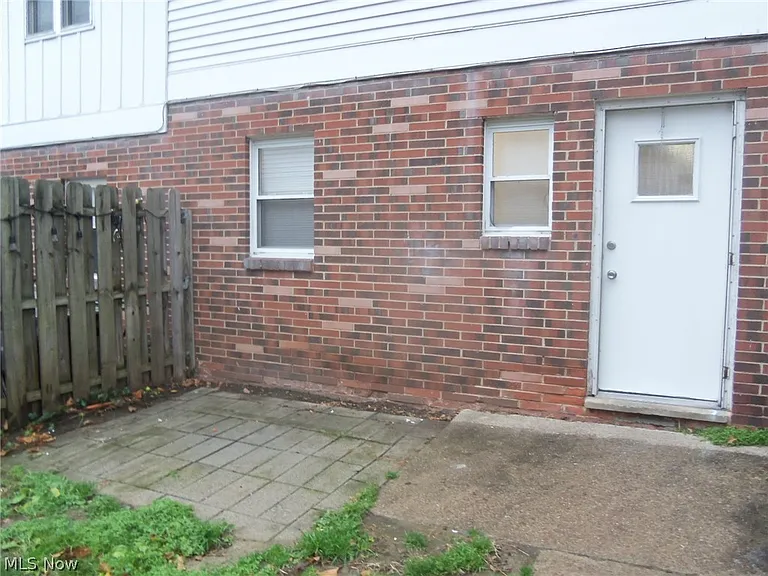 762 Mentor Ave #31 — Photo 8
