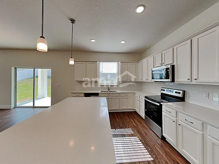1044 Summer Stone Loop — Photo 3