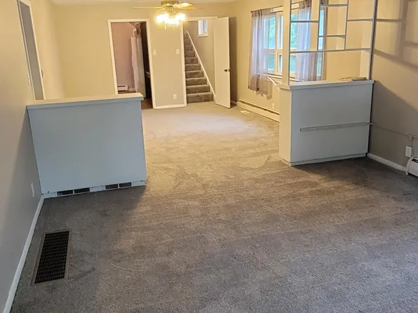 922 Governor St, Springfield, IL 62704