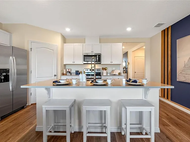 3946 Limeklin Falls Loop — Photo 4